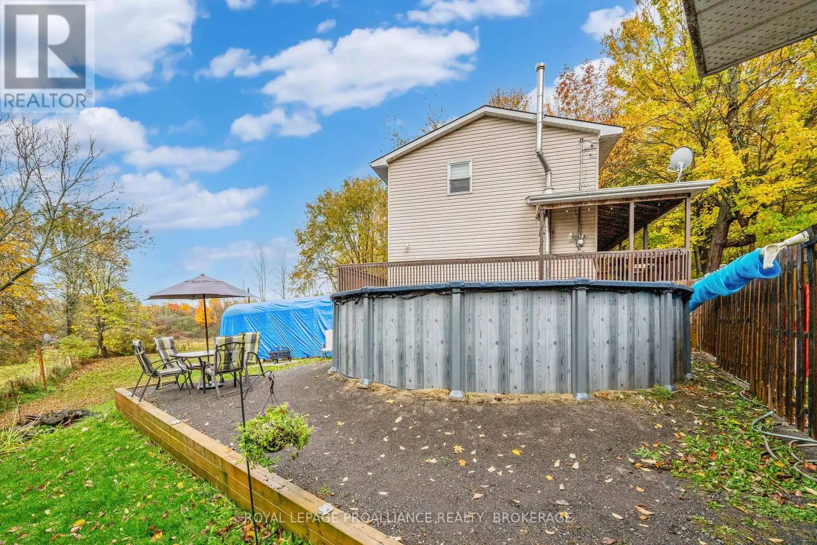 435 COUNTY ROAD 2 E