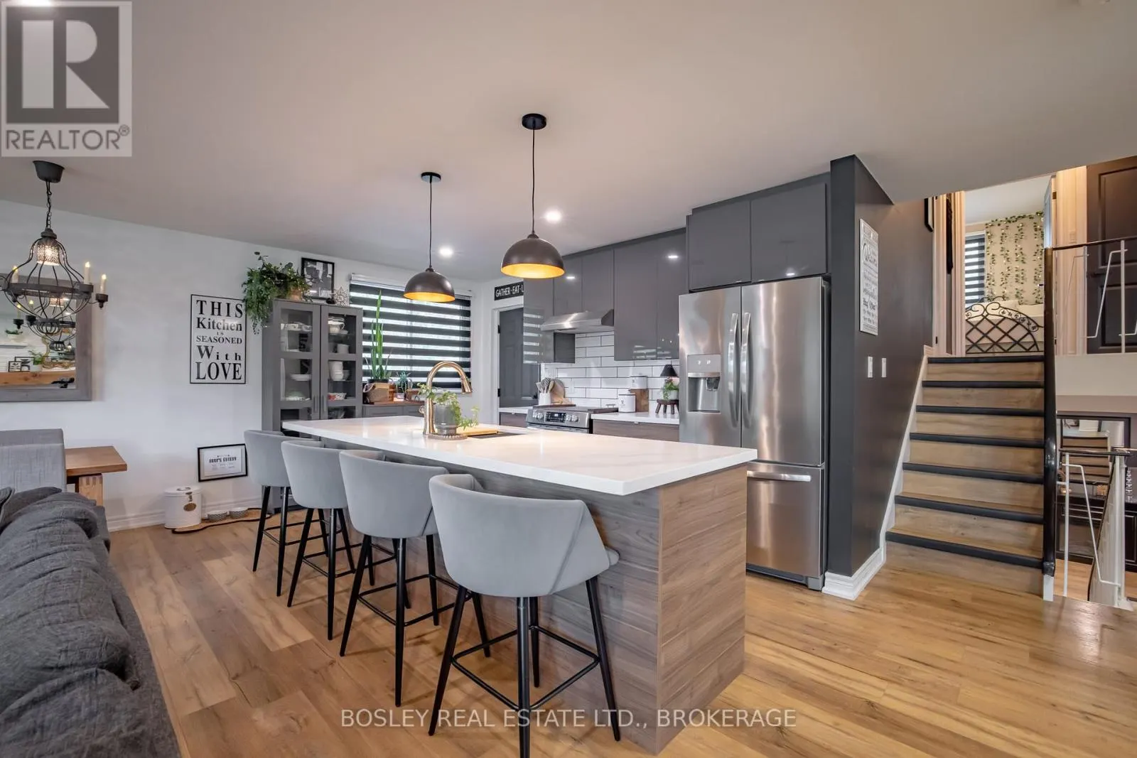 4148 DORCHESTER ROAD