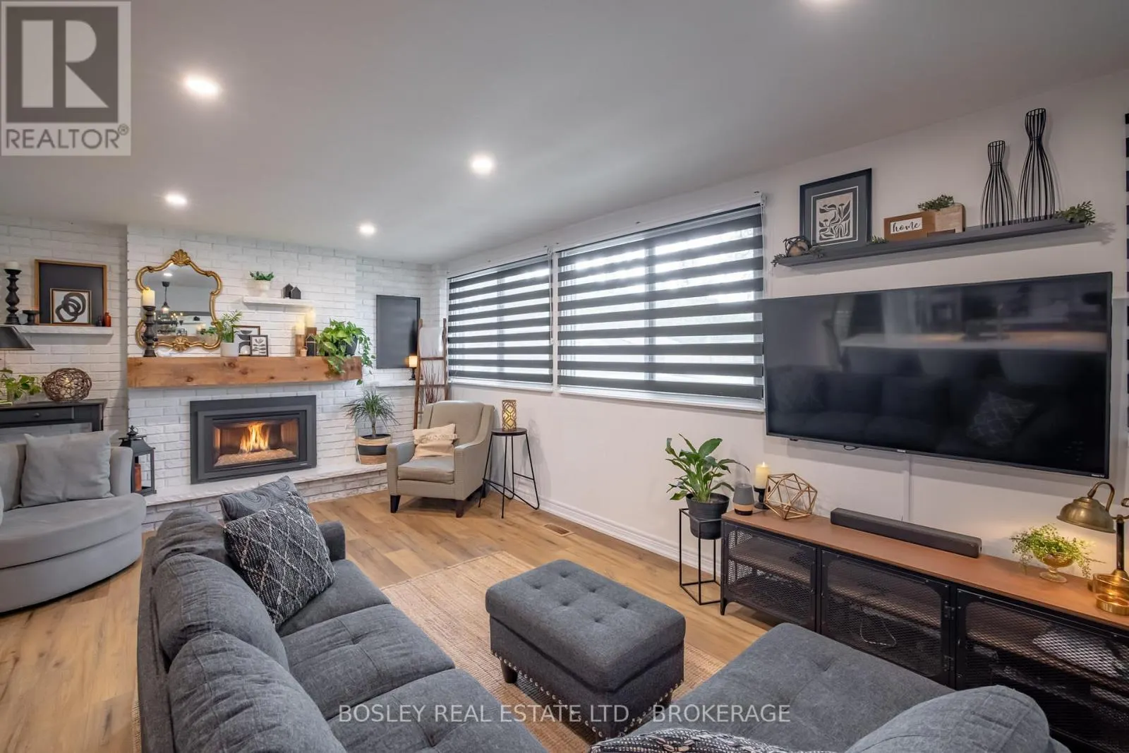 4148 DORCHESTER ROAD