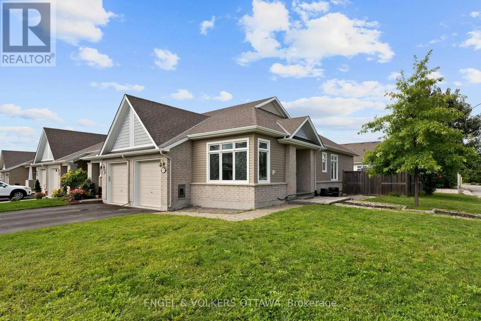 538 SILVERBELL CRESCENT