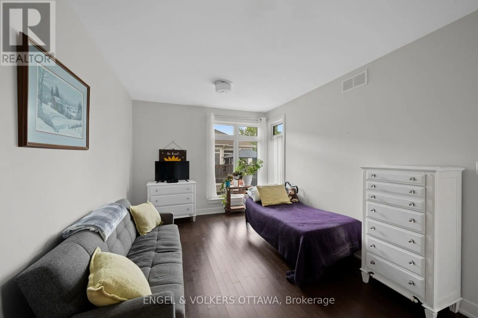 538 SILVERBELL CRESCENT