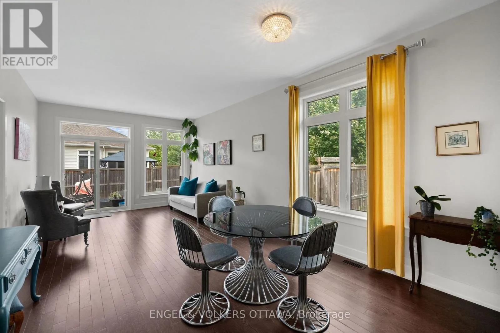 538 SILVERBELL CRESCENT