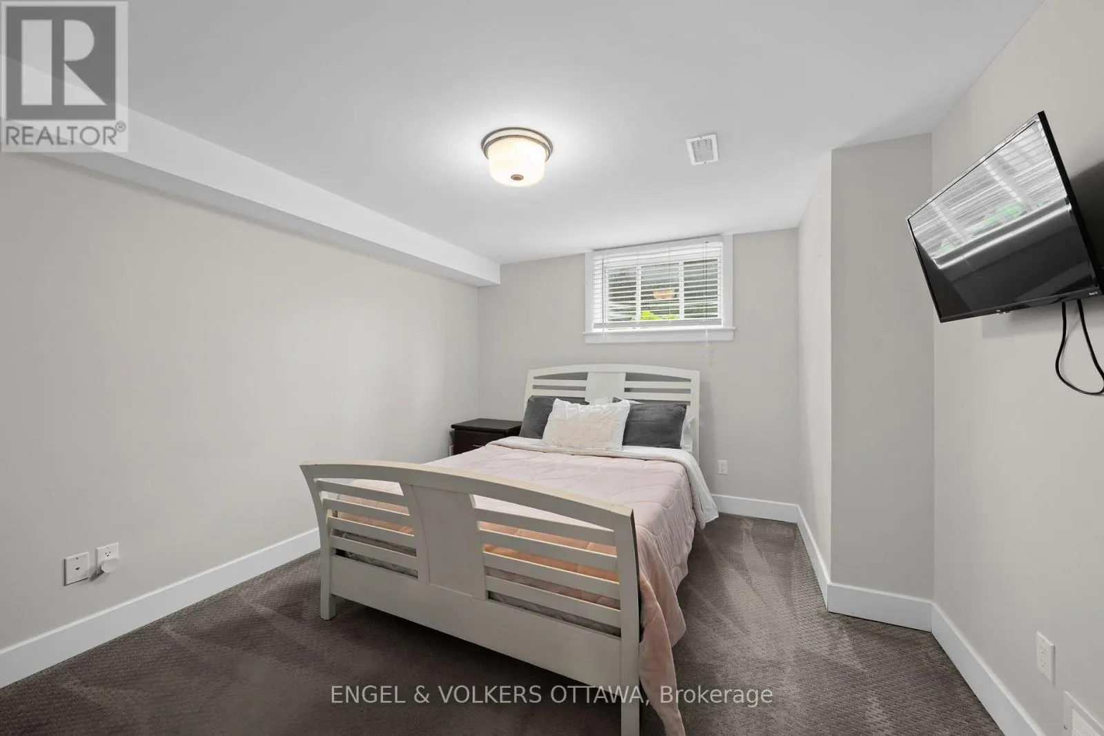 538 SILVERBELL CRESCENT