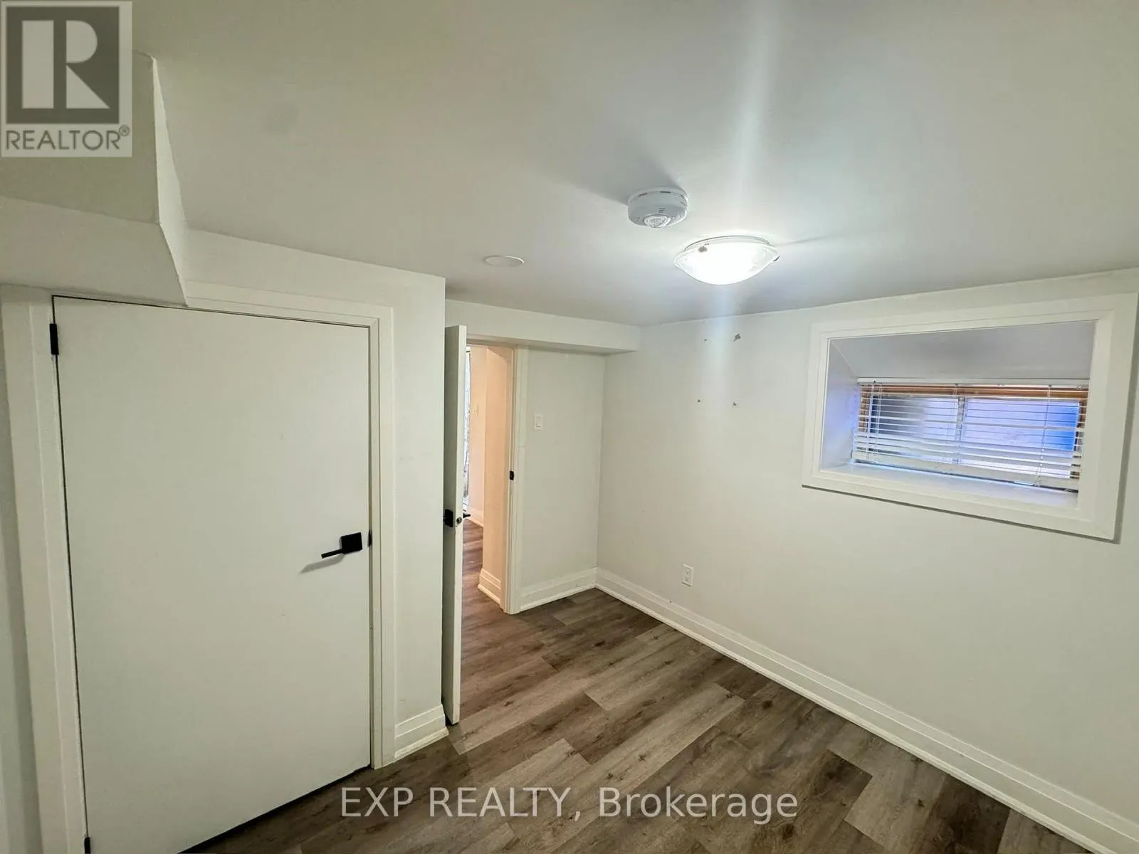 58 ARTHUR AVENUE N