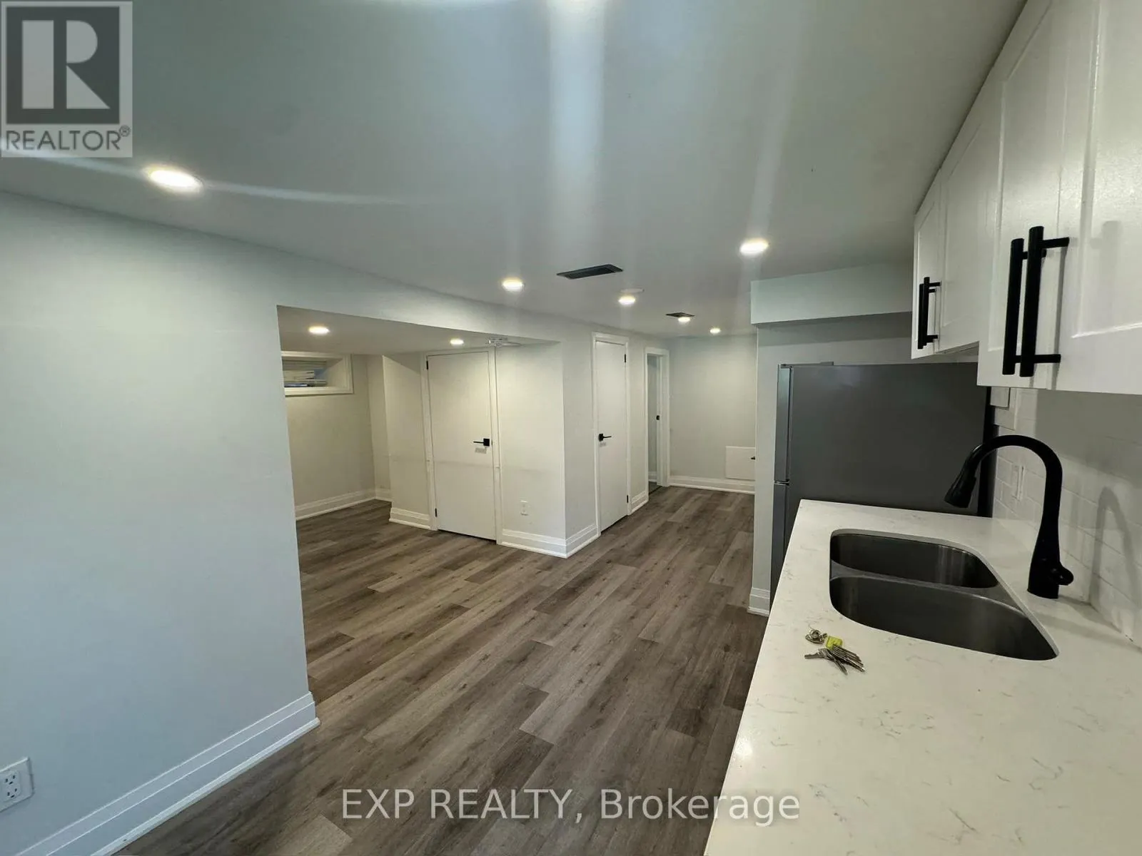 58 ARTHUR AVENUE N
