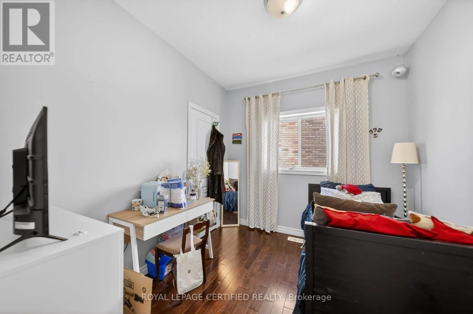 91 CANDLEWOOD DRIVE