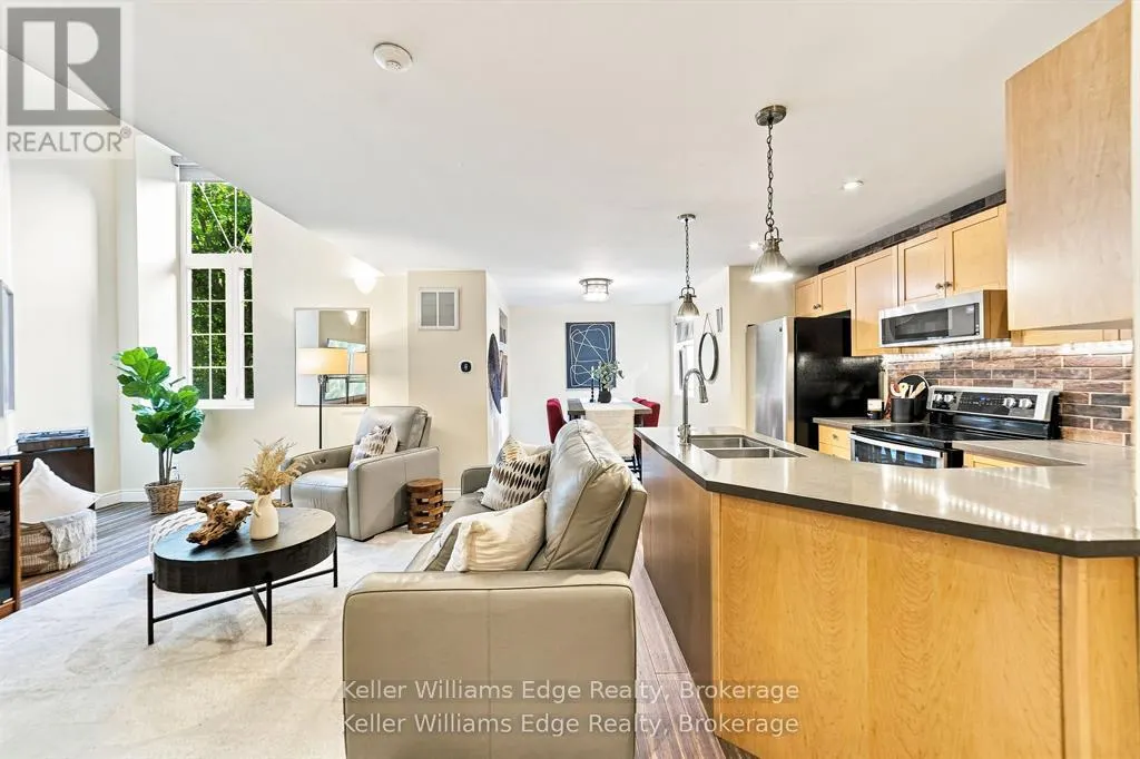 1D - 73 GARFIELD AVENUE S #1D