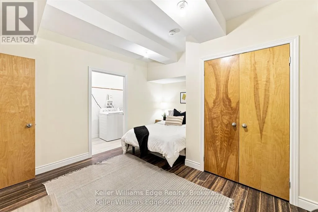 1D - 73 GARFIELD AVENUE S #1D