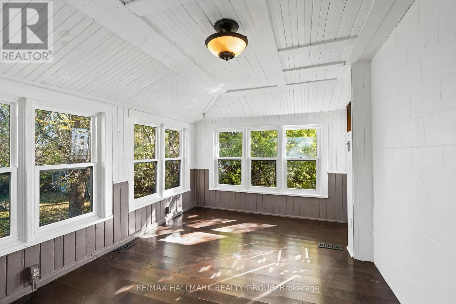 5001 DUNNING ROAD