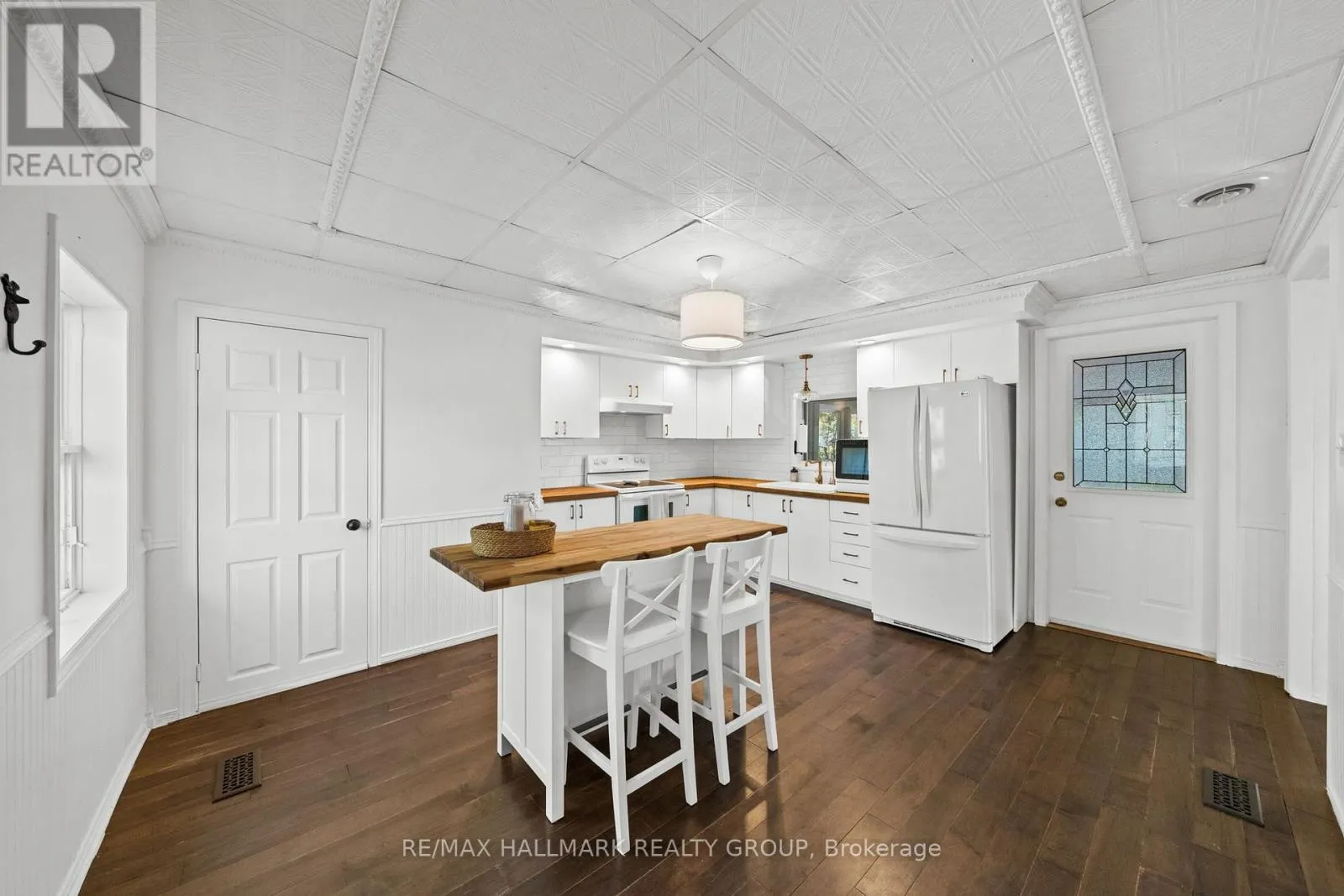 5001 DUNNING ROAD