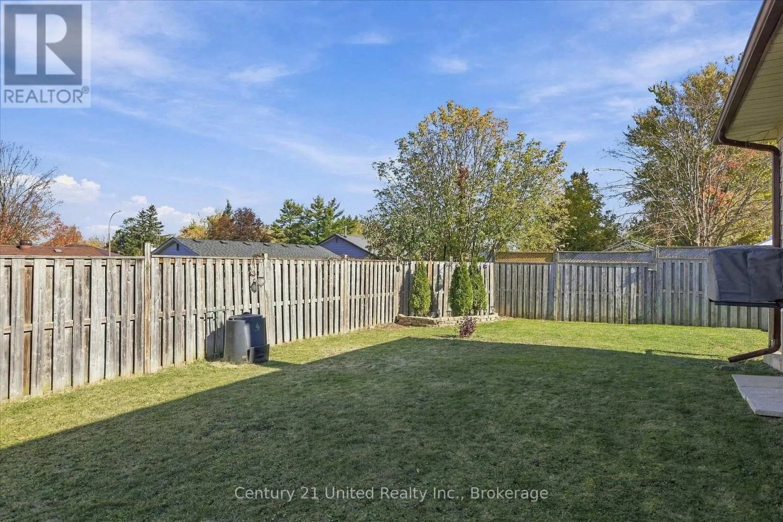 898 SYDENHAM ROAD