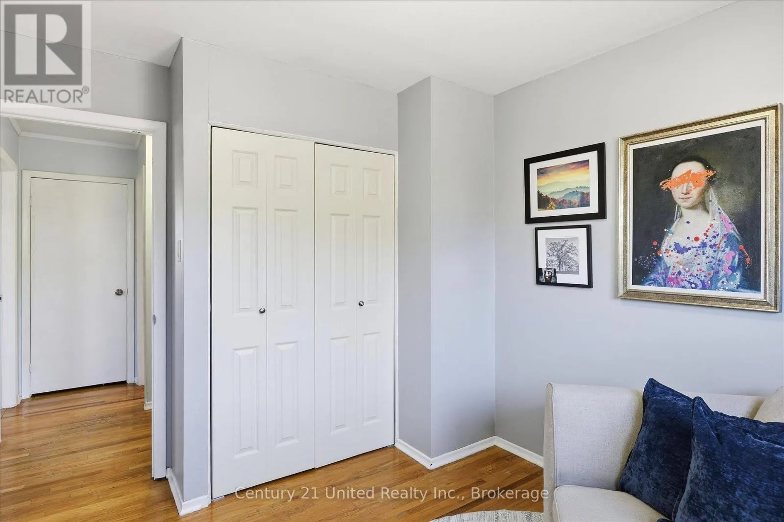 898 SYDENHAM ROAD