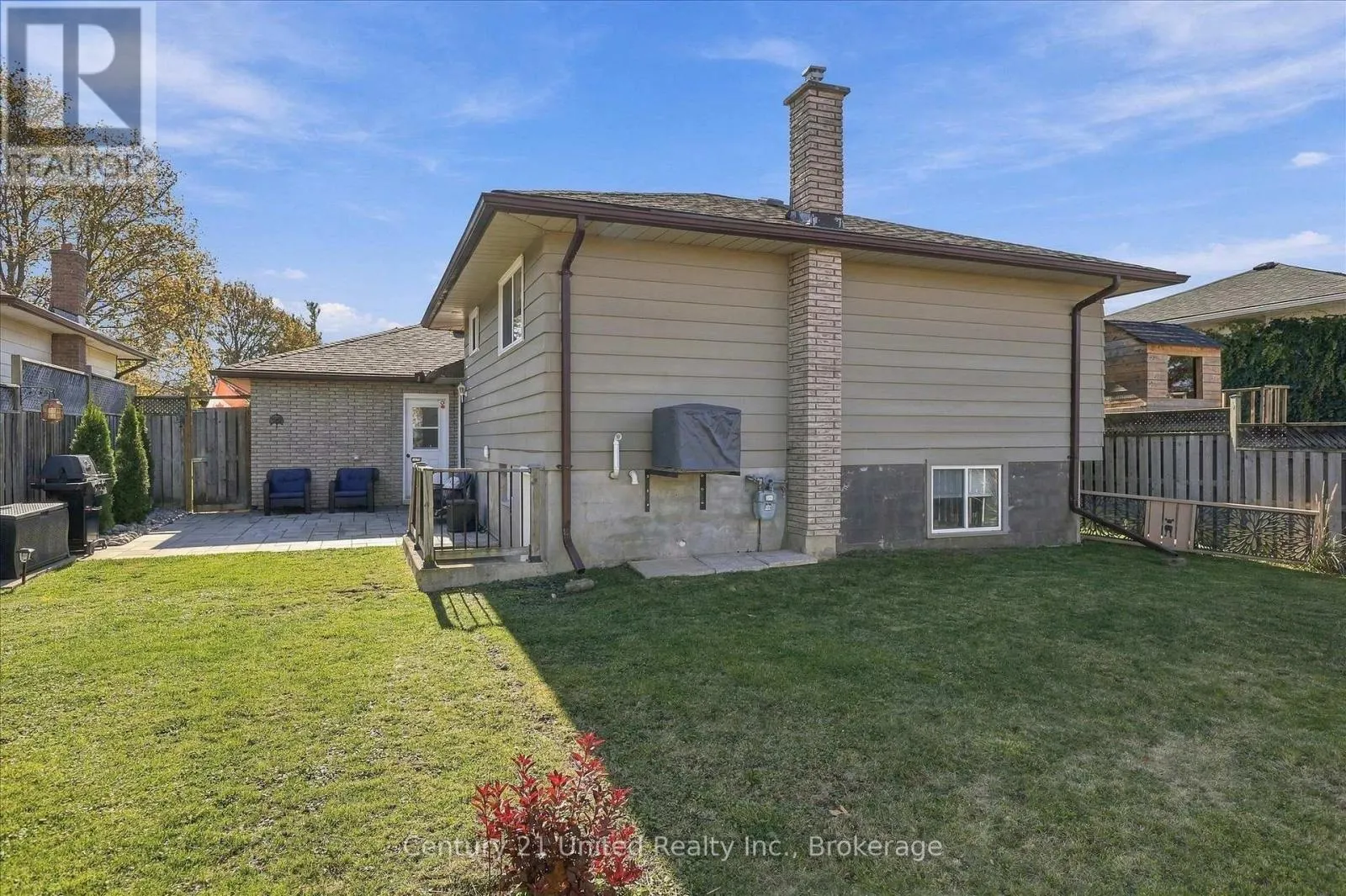 898 SYDENHAM ROAD