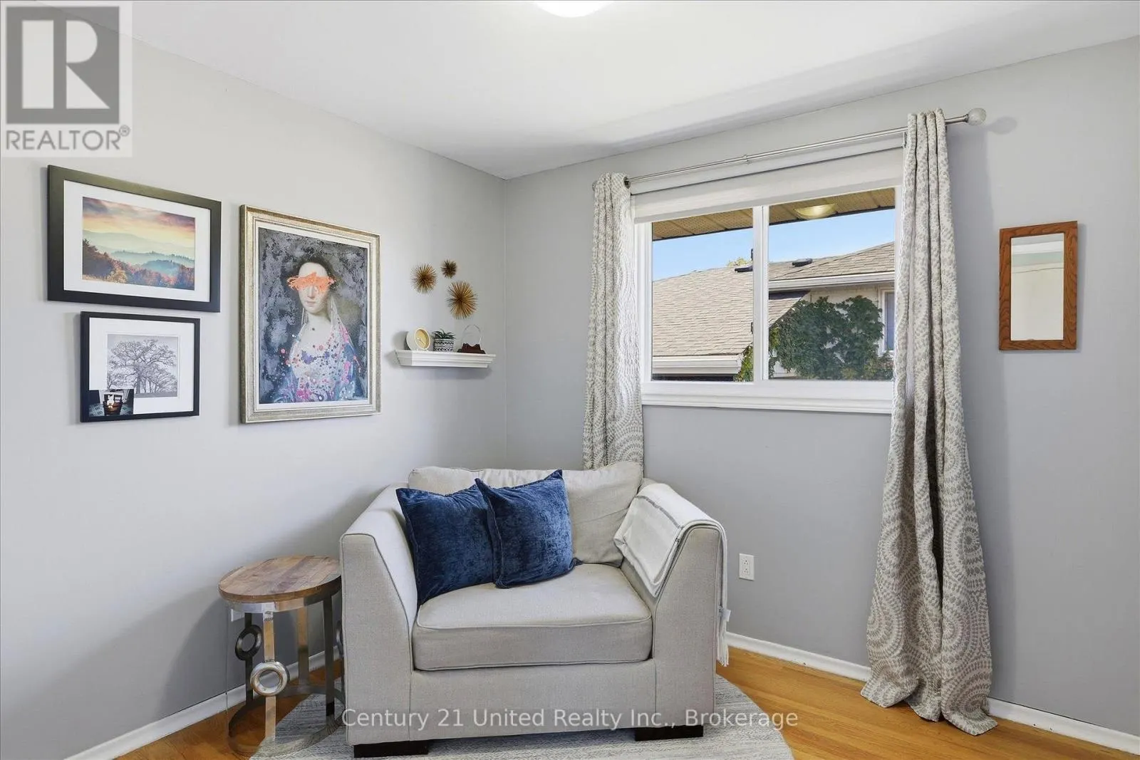 898 SYDENHAM ROAD