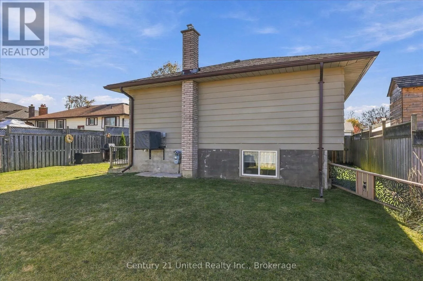 898 SYDENHAM ROAD