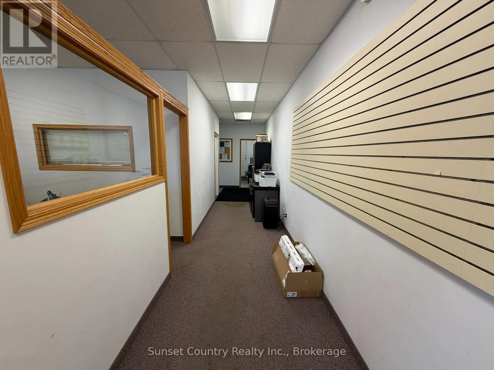 51 WHYTE AVENUE