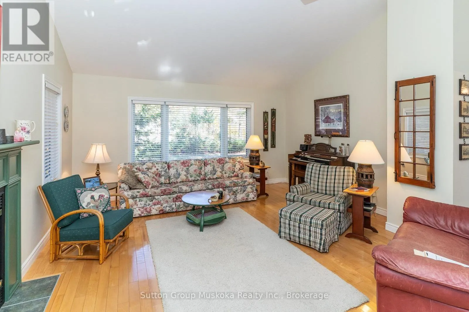 451 MUSKOKA RD #10 ROAD