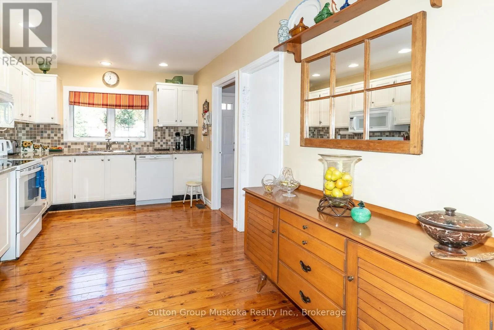 451 MUSKOKA RD #10 ROAD