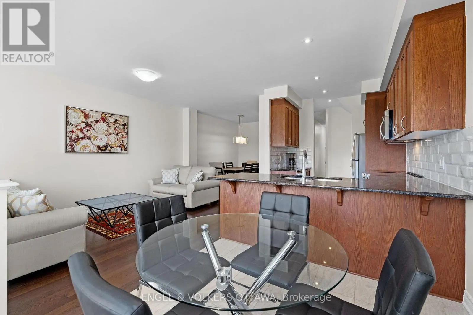 280 WOOD ACRES GROVE