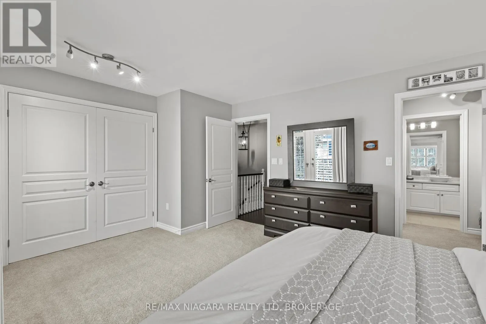 3 - 88 LAKEPORT ROAD #3