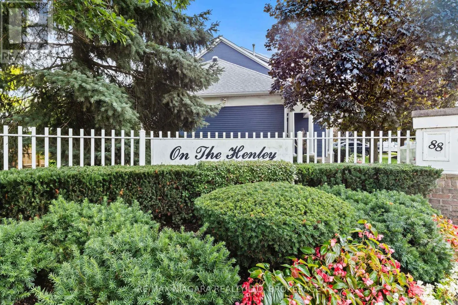 3 - 88 LAKEPORT ROAD #3