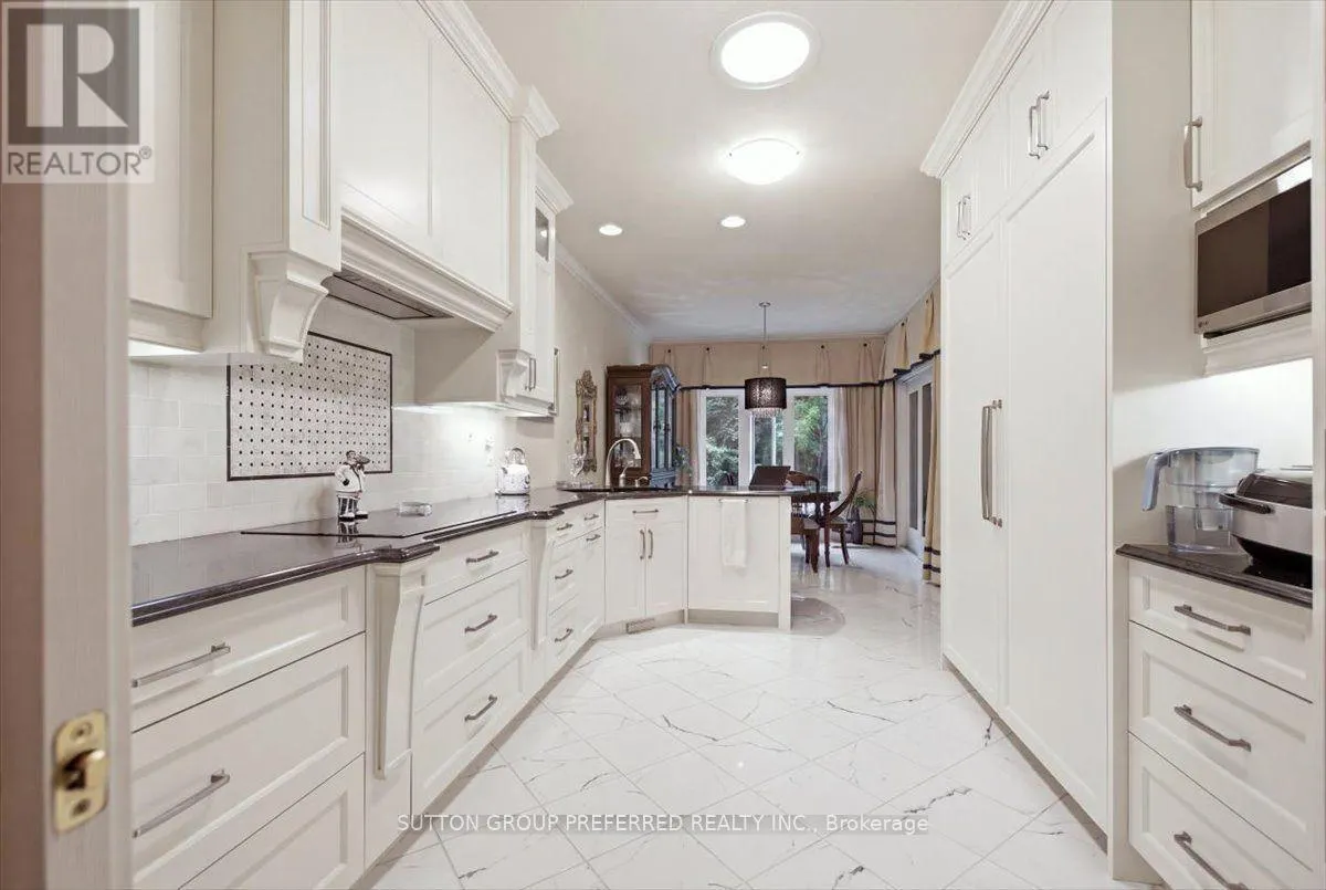 63 - 725 EAGLETRACE DRIVE #63