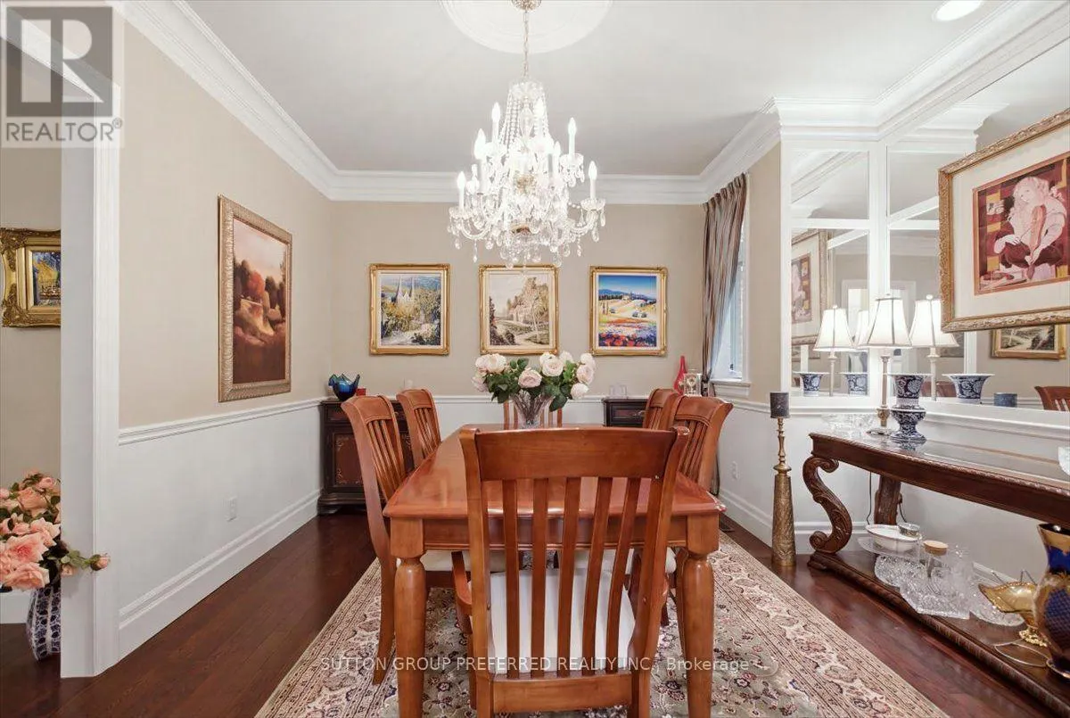 63 - 725 EAGLETRACE DRIVE #63