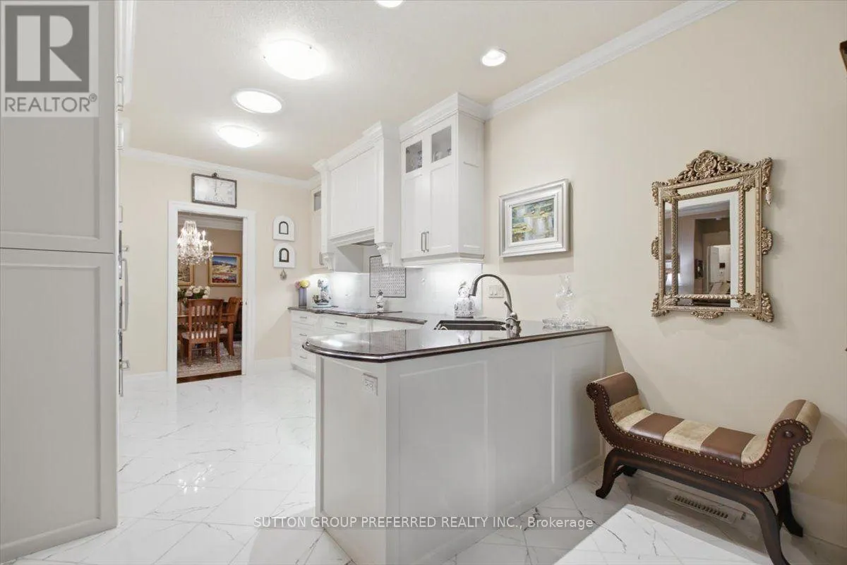 63 - 725 EAGLETRACE DRIVE #63