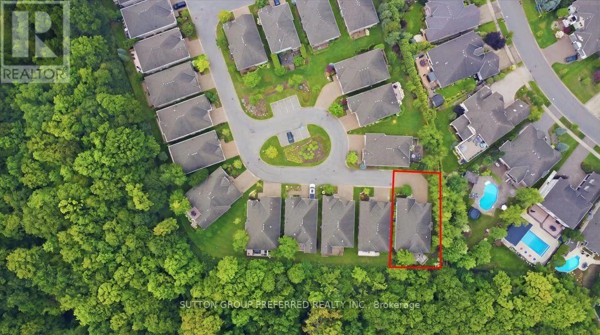 63 - 725 EAGLETRACE DRIVE #63