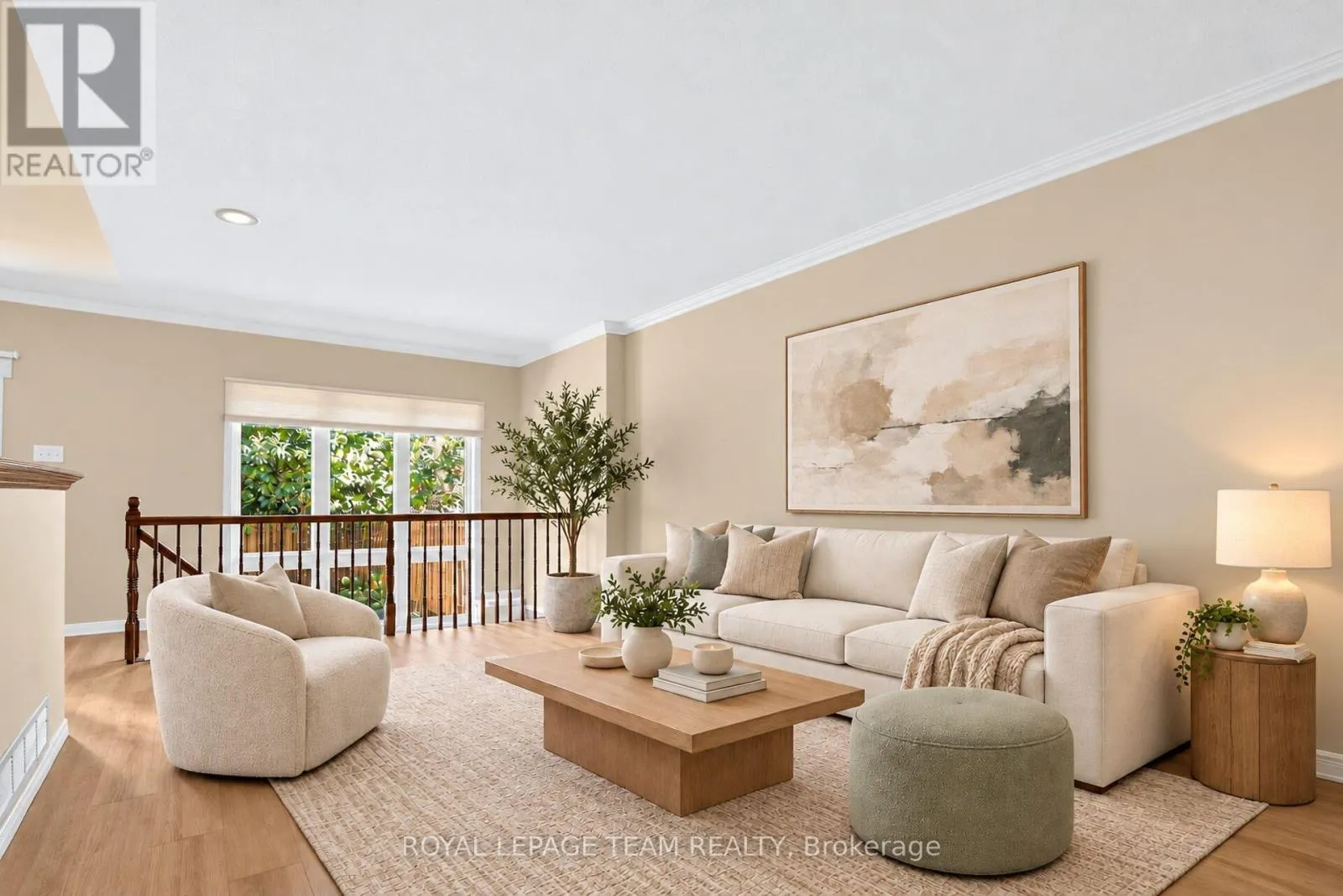 3 CHANTILLY GATE