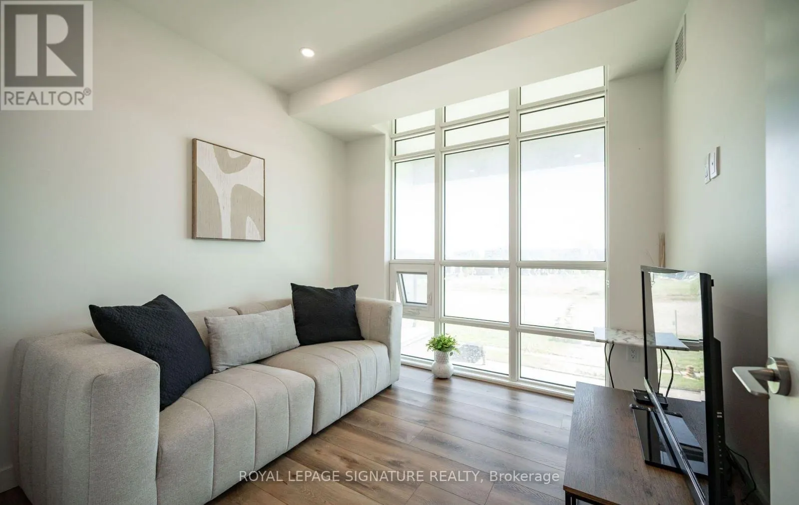 412 - 461 GREEN ROAD