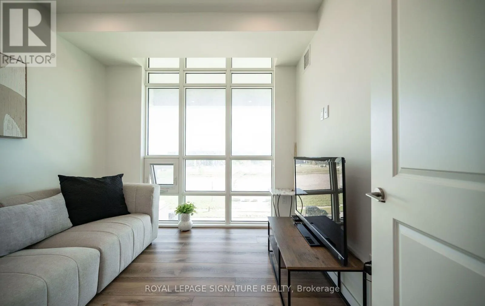 412 - 461 GREEN ROAD