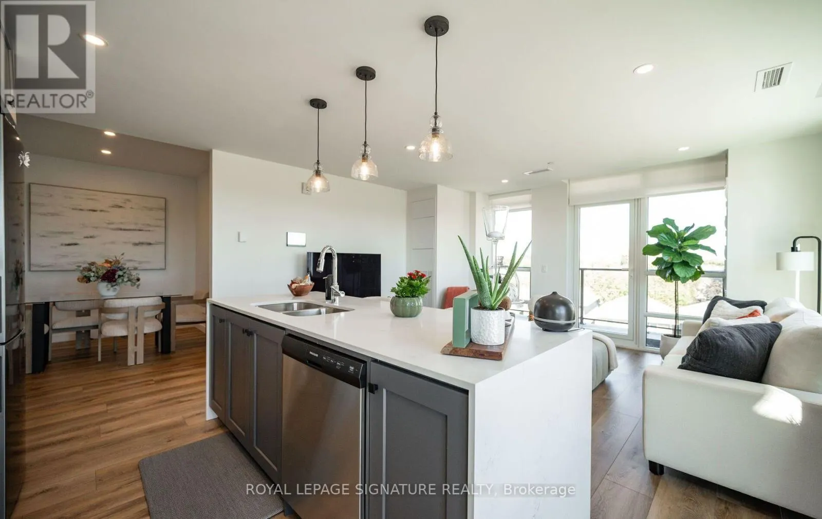 412 - 461 GREEN ROAD