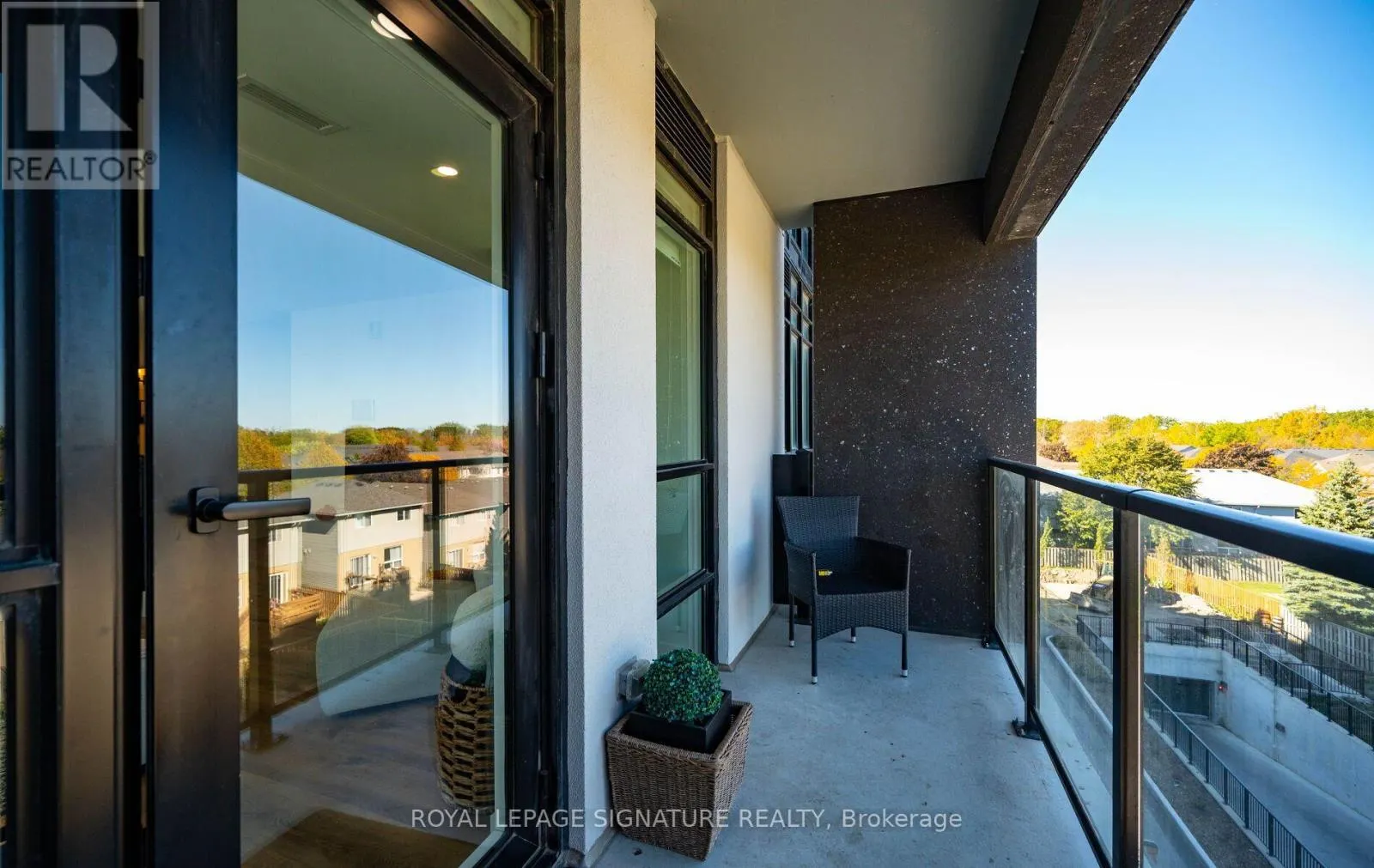 412 - 461 GREEN ROAD