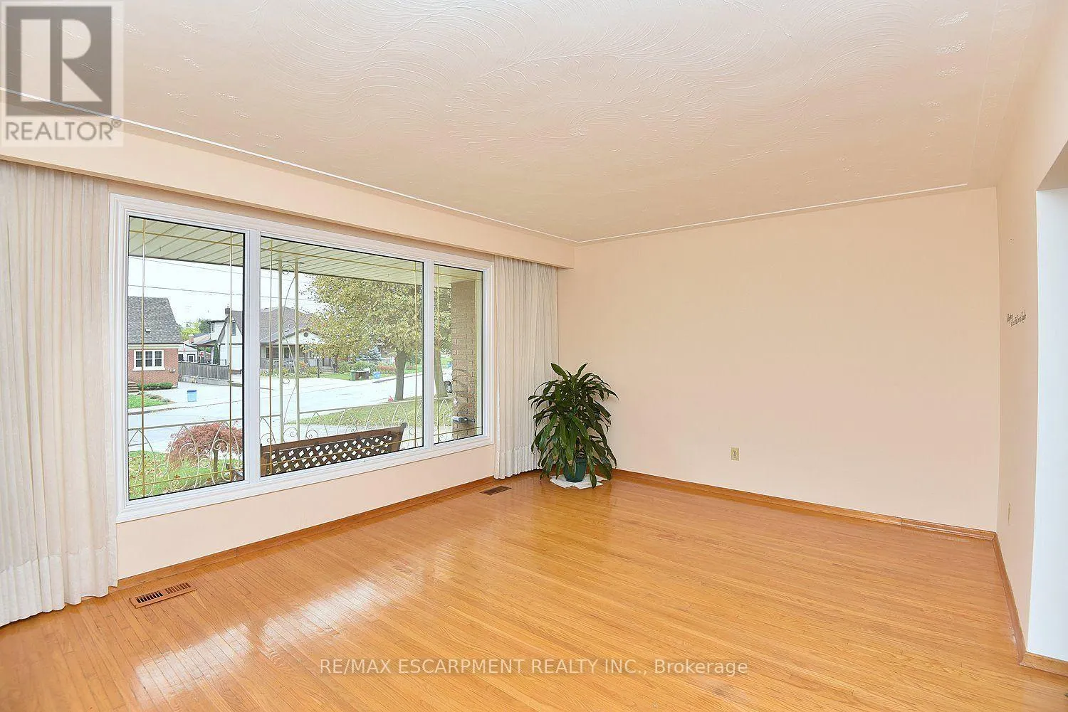 176 KIMBERLY DRIVE