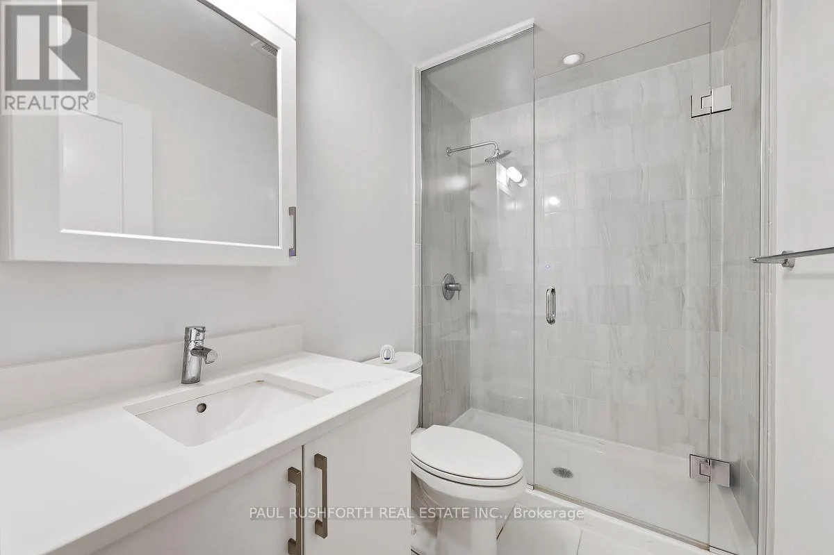 1401 - 805 CARLING AVENUE