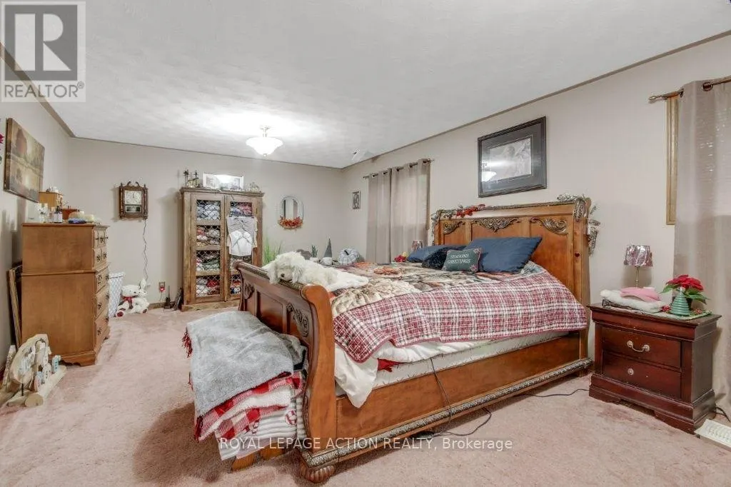 72 LYNDEN HILL CRESCENT