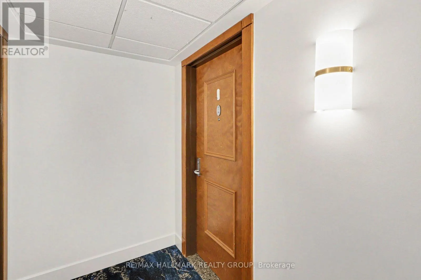 201 - 242 RIDEAU STREET