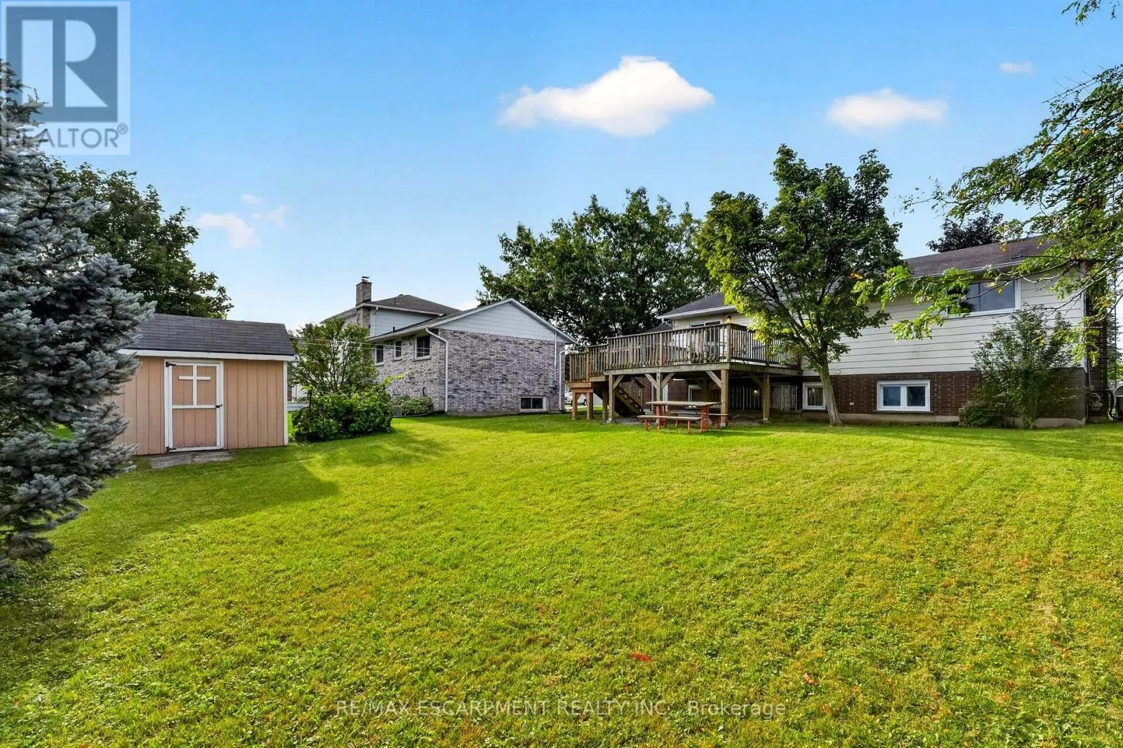 5 BROOKS CIRCLE