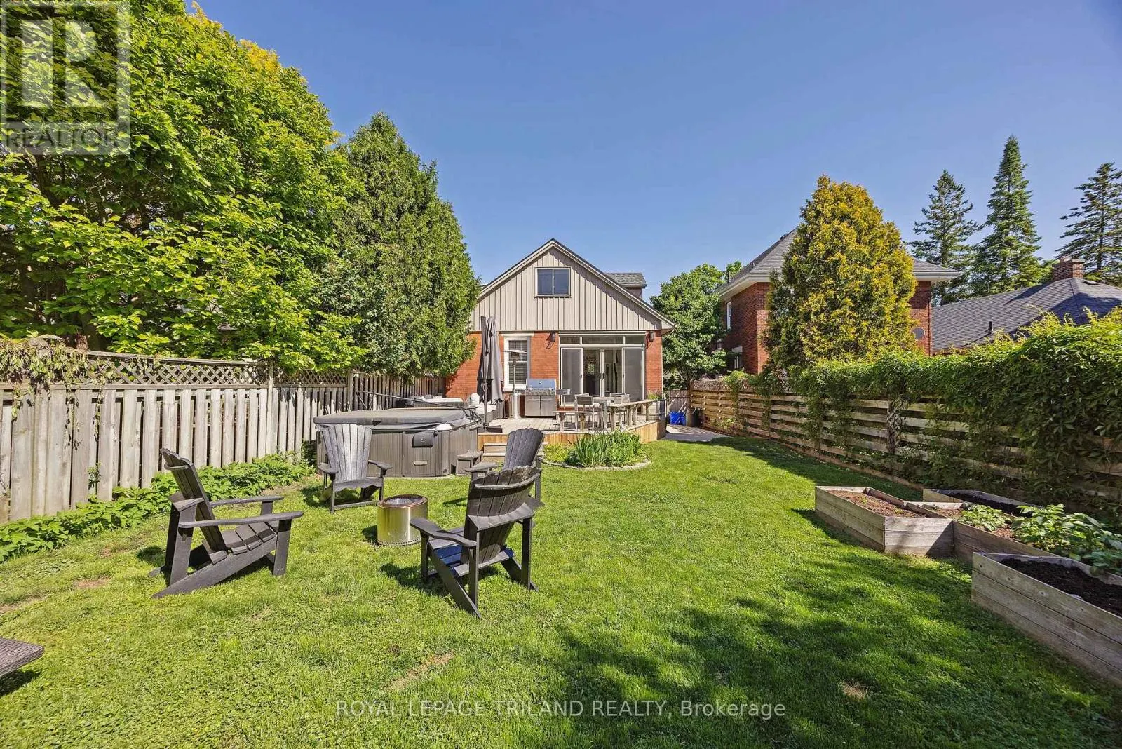 5 MCKENZIE AVENUE
