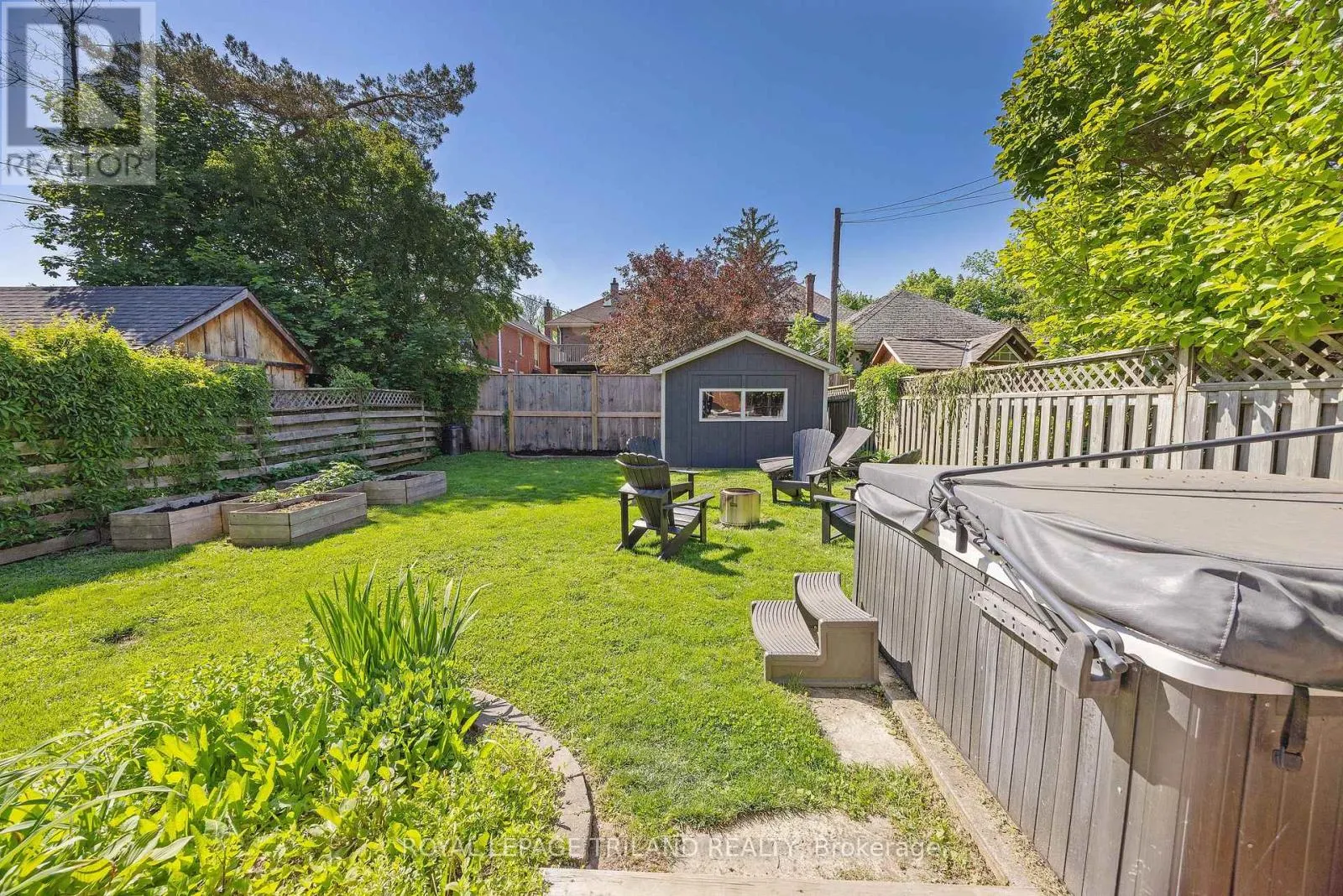 5 MCKENZIE AVENUE