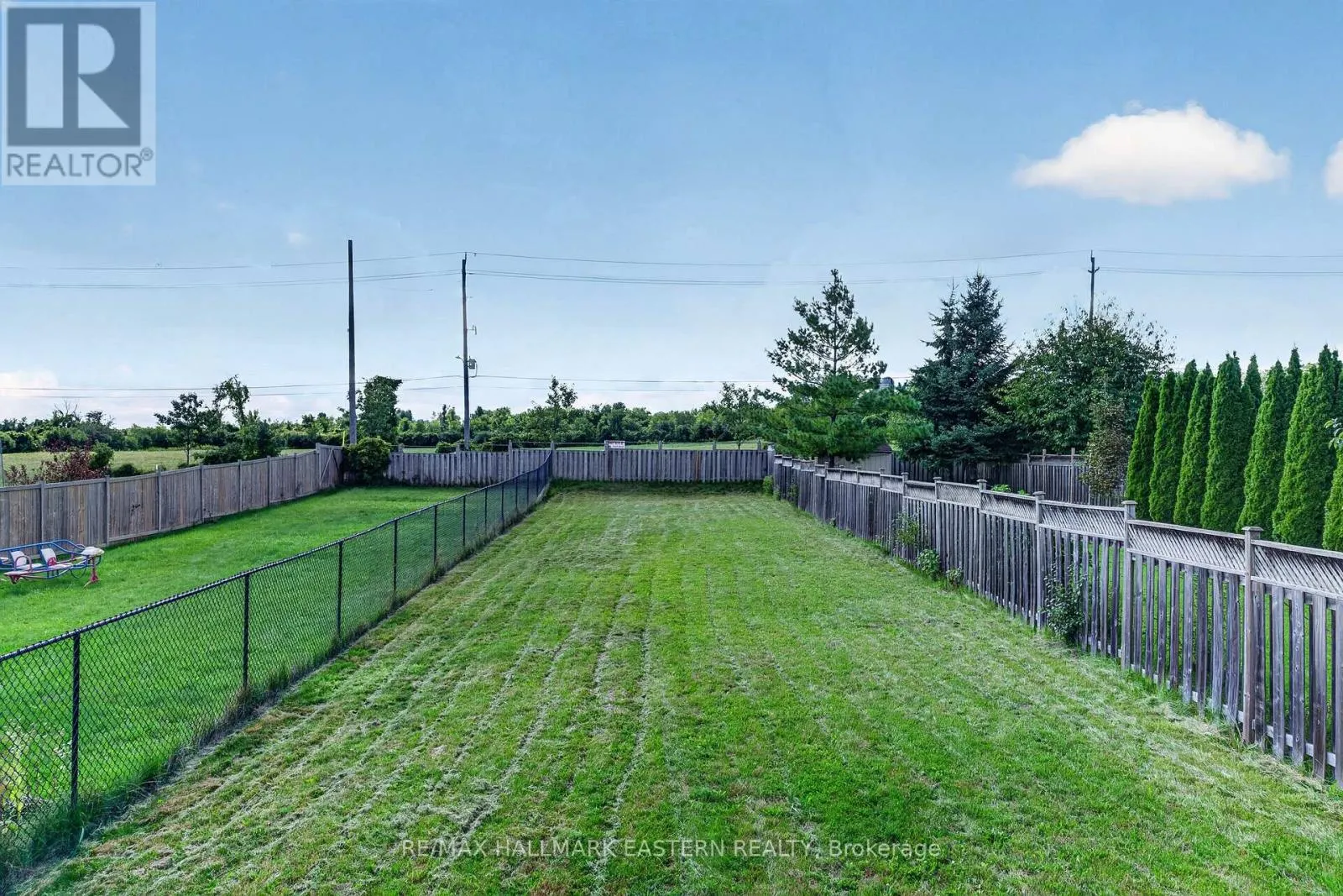 656 CLANCY CRESCENT