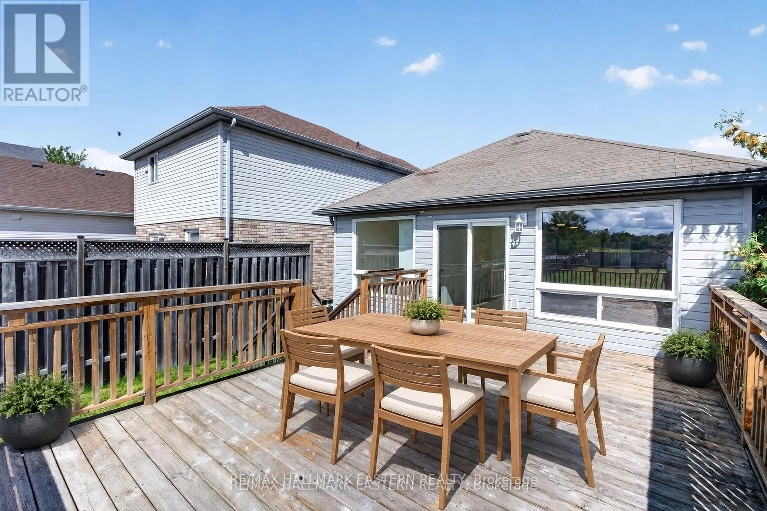 656 CLANCY CRESCENT