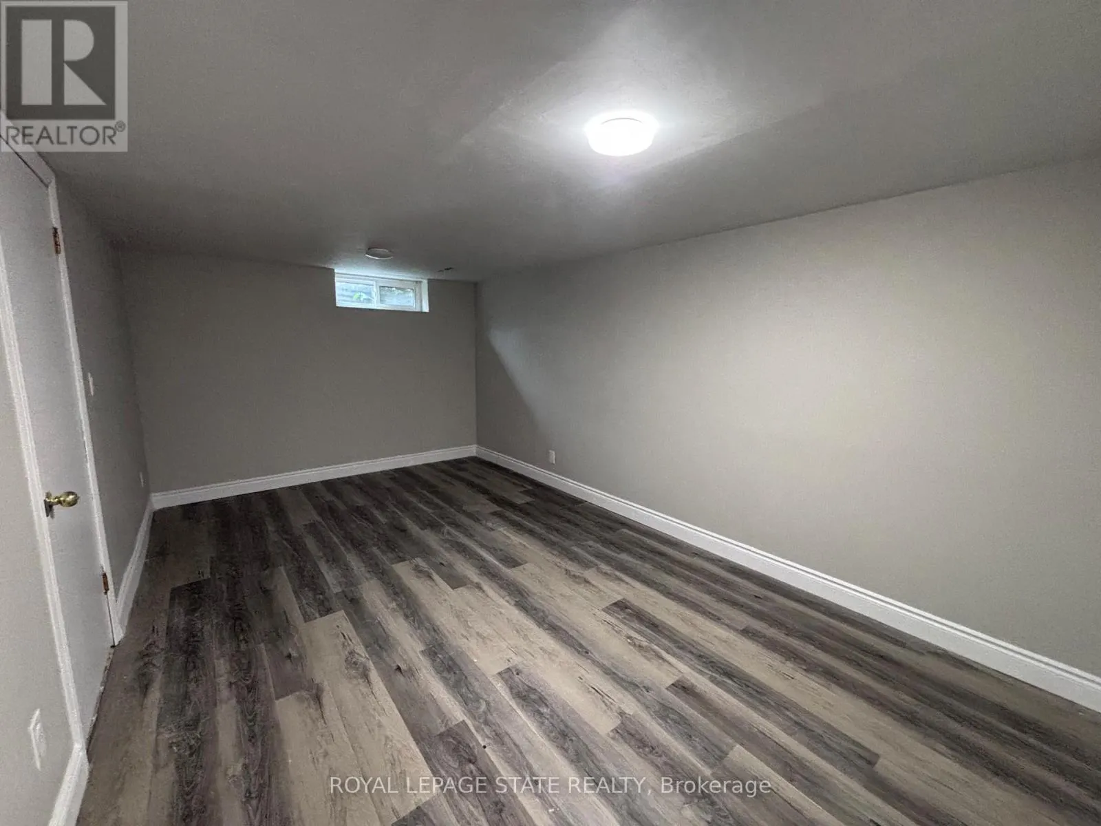 4 - 153 LIMERIDGE ROAD W