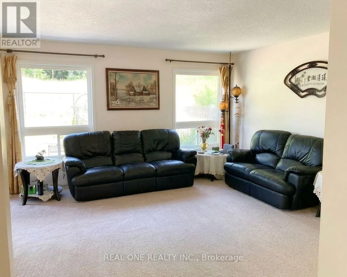 209 BLACKBURN DRIVE