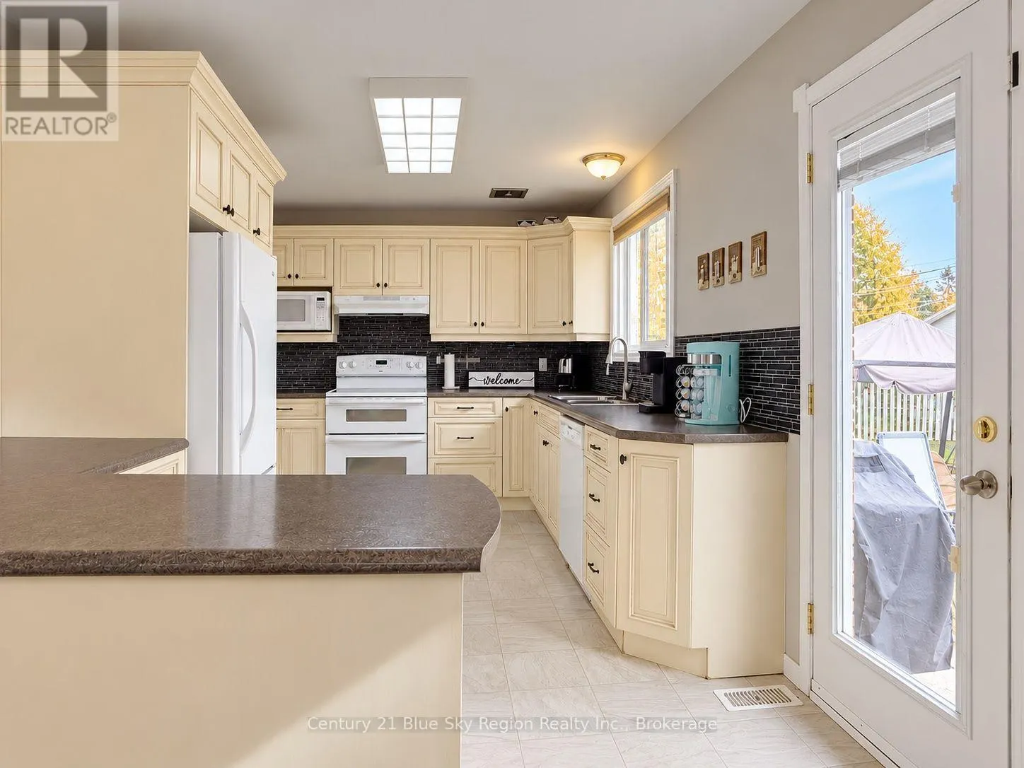 754 BIRCHWOOD ROAD