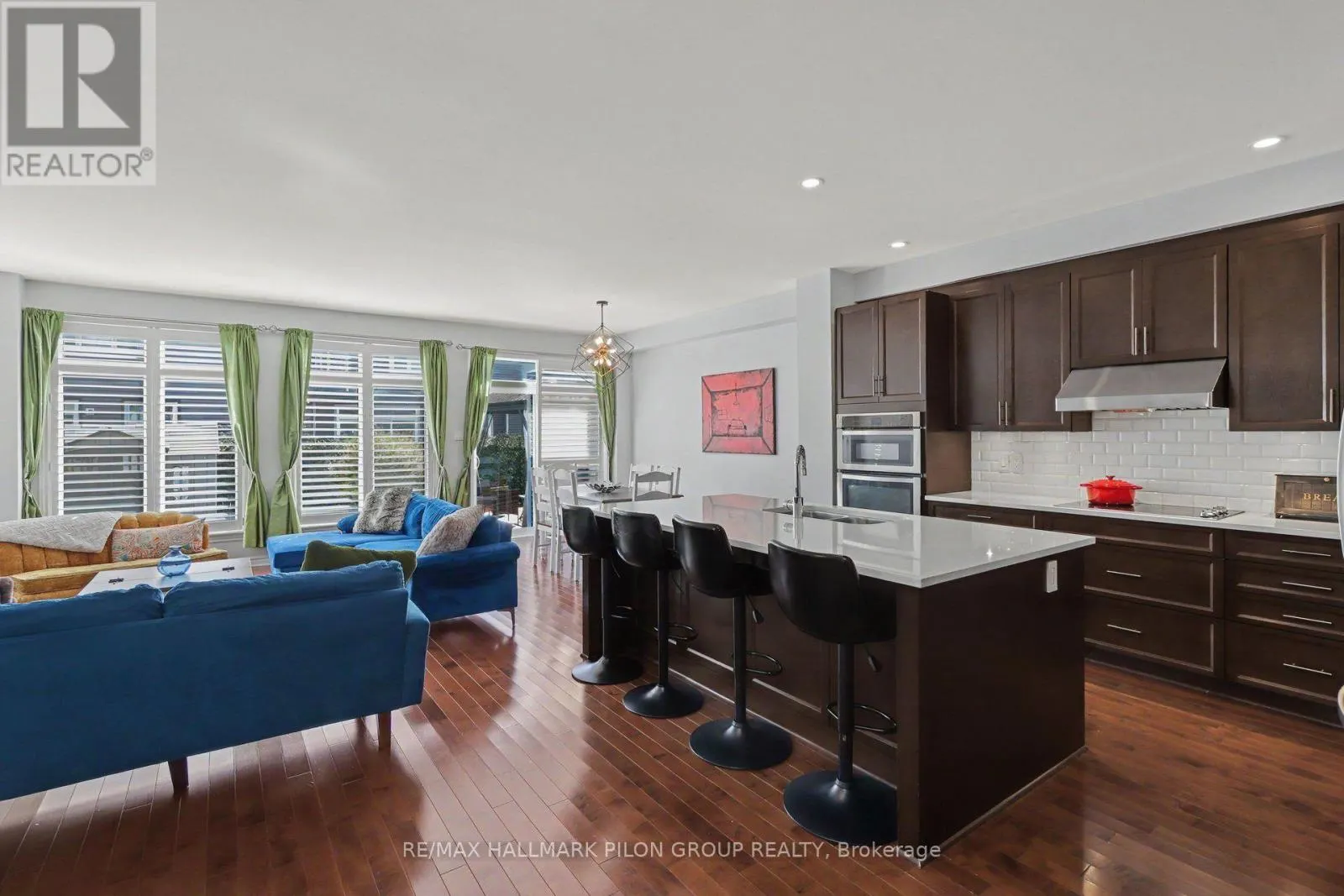 557 SILVERBELL CRESCENT