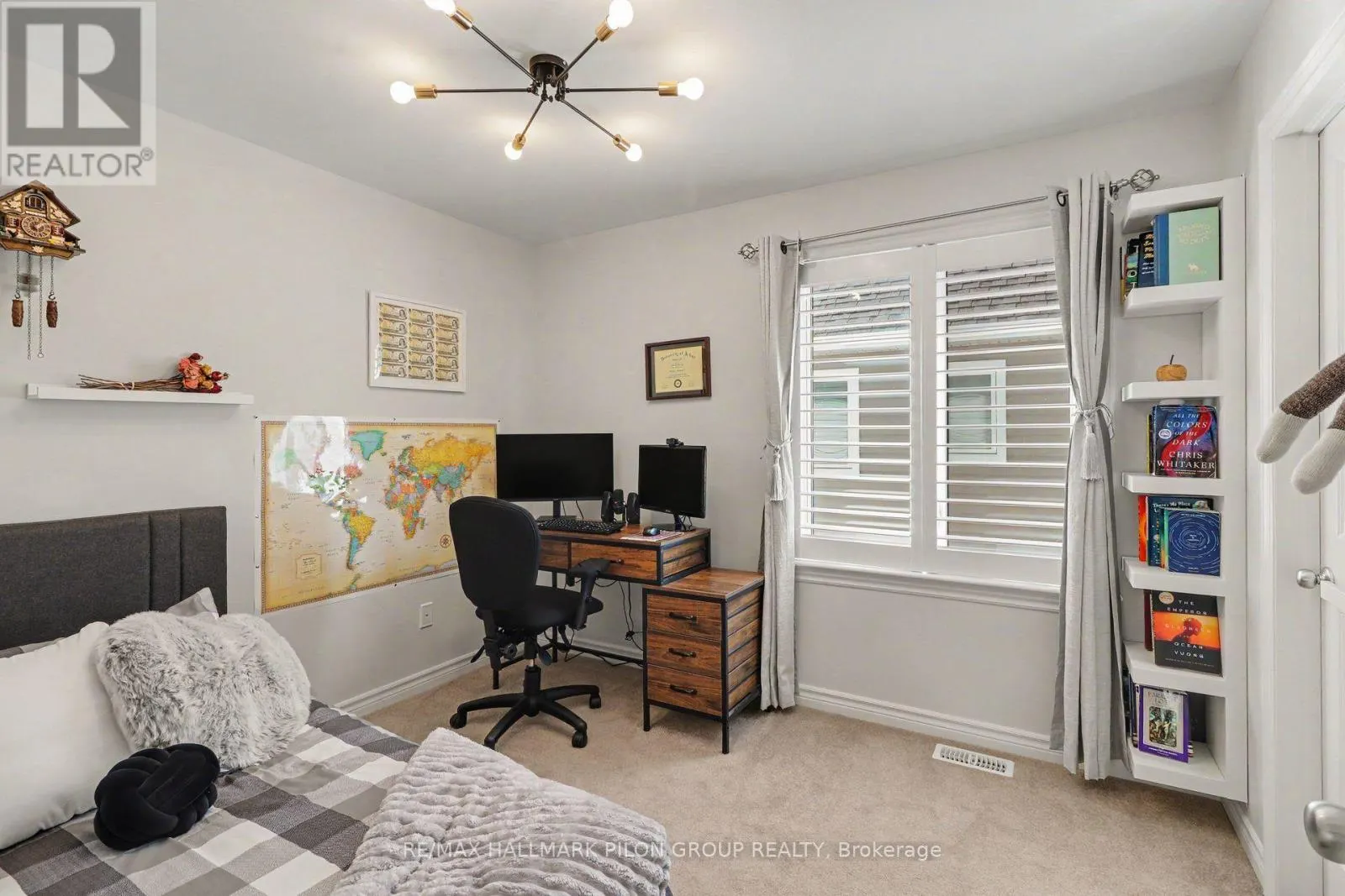 557 SILVERBELL CRESCENT