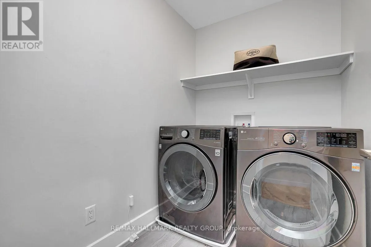 46 HURDIS WAY