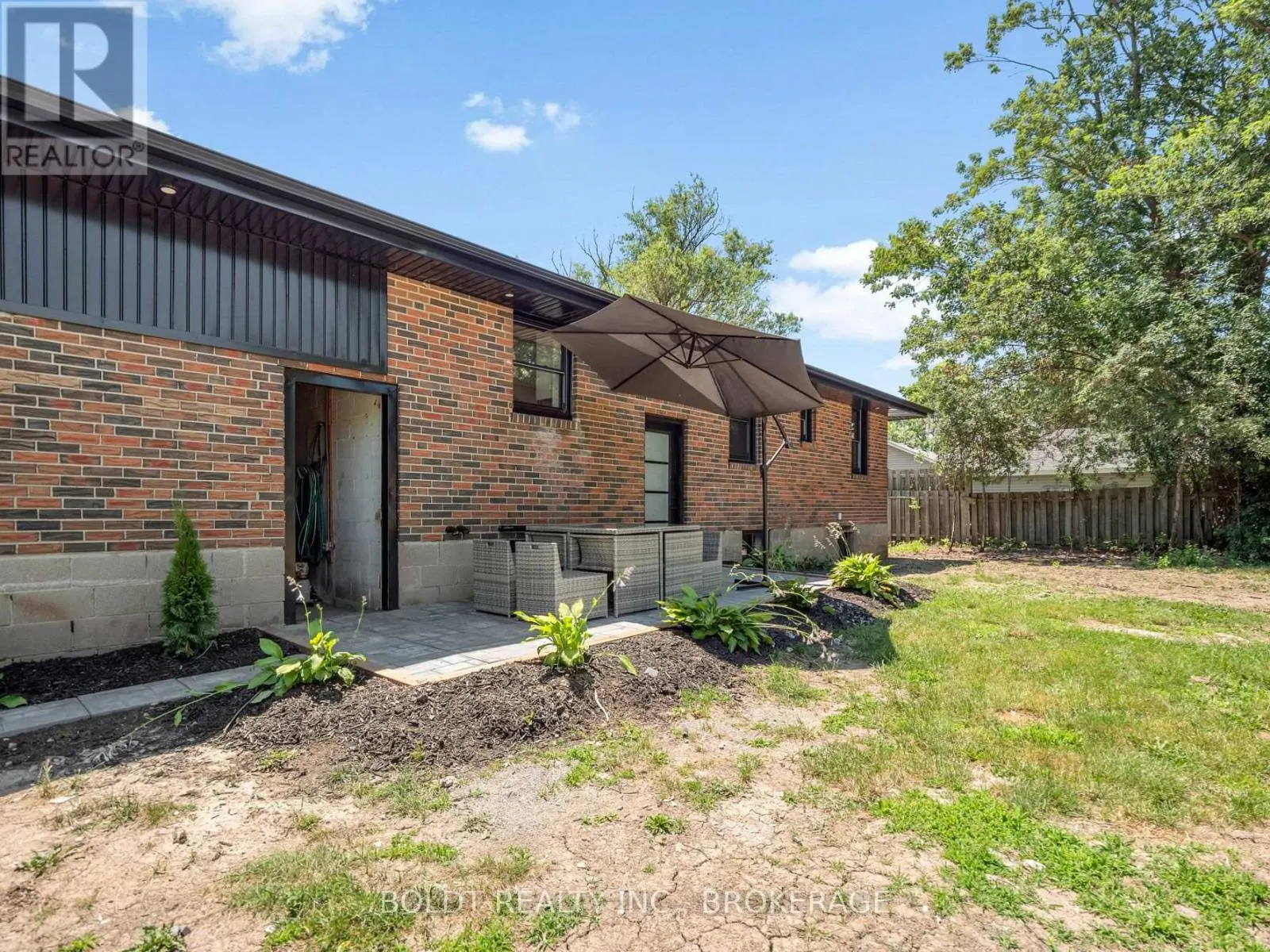 6221 LYONS CREEK ROAD